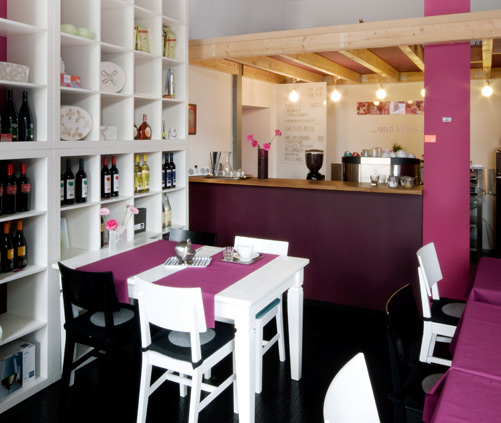 Innenraum der Bistrothek Glck